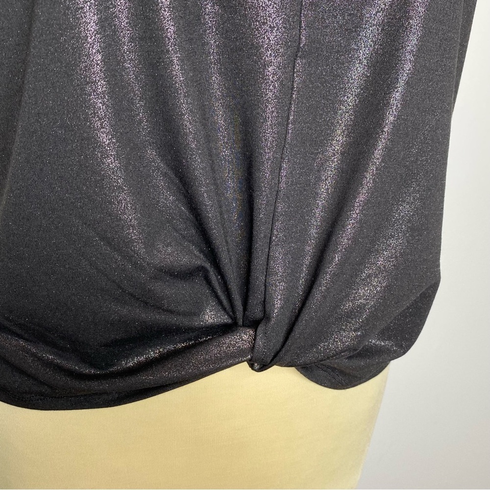 GapFit Black Shimmer Knot Front Top - Picture 4 of 9
